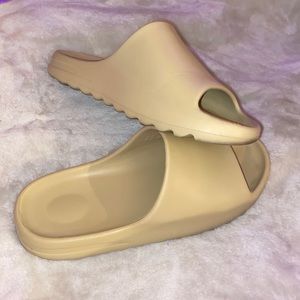 “yeezy” slides